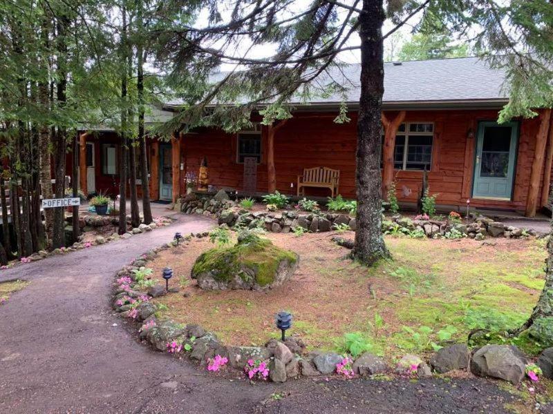 גרנד מרייס Thomsonite Inn On Lake Superior מראה חיצוני תמונה