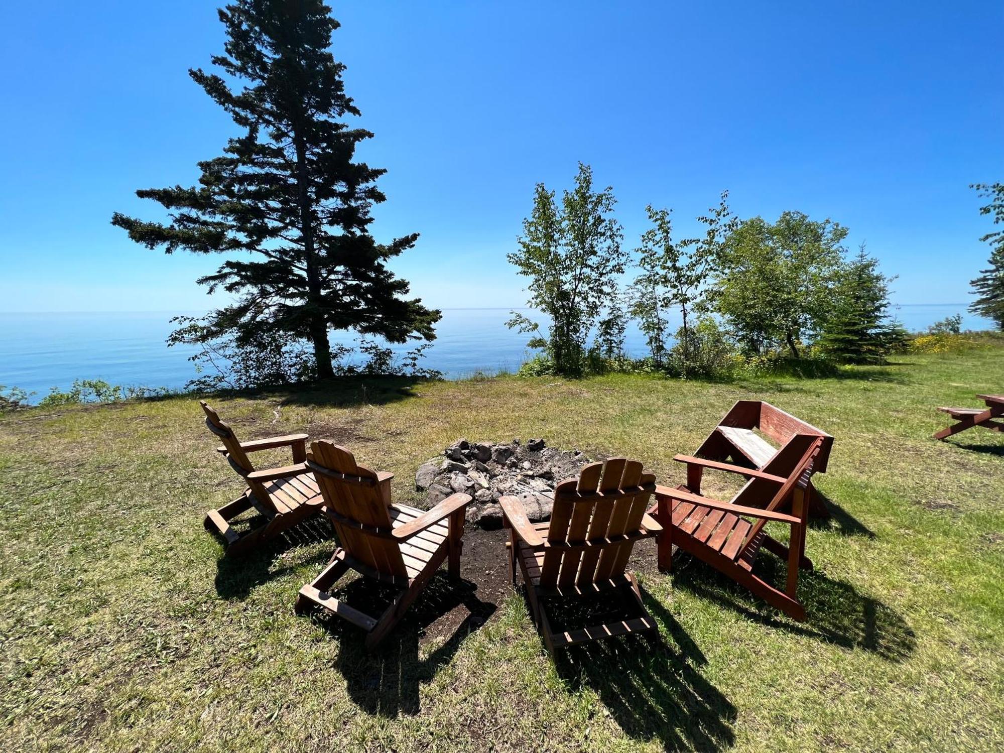 גרנד מרייס Thomsonite Inn On Lake Superior מראה חיצוני תמונה