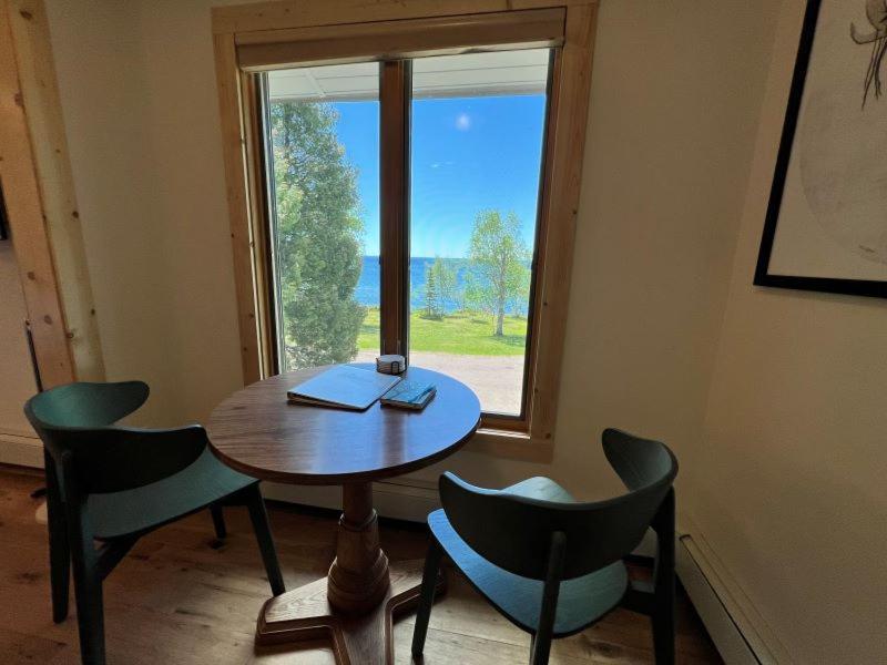 גרנד מרייס Thomsonite Inn On Lake Superior חדר תמונה