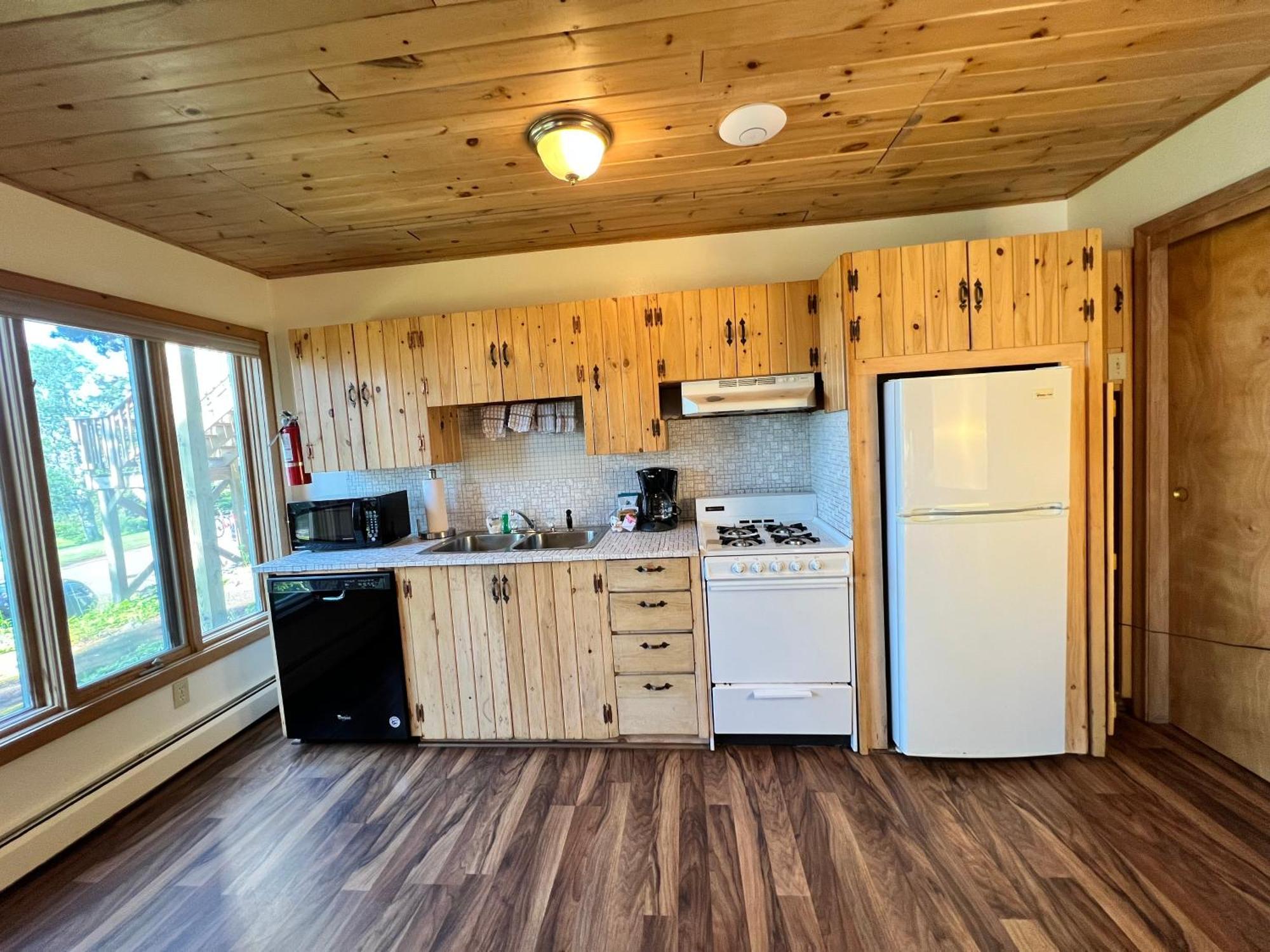 גרנד מרייס Thomsonite Inn On Lake Superior מראה חיצוני תמונה