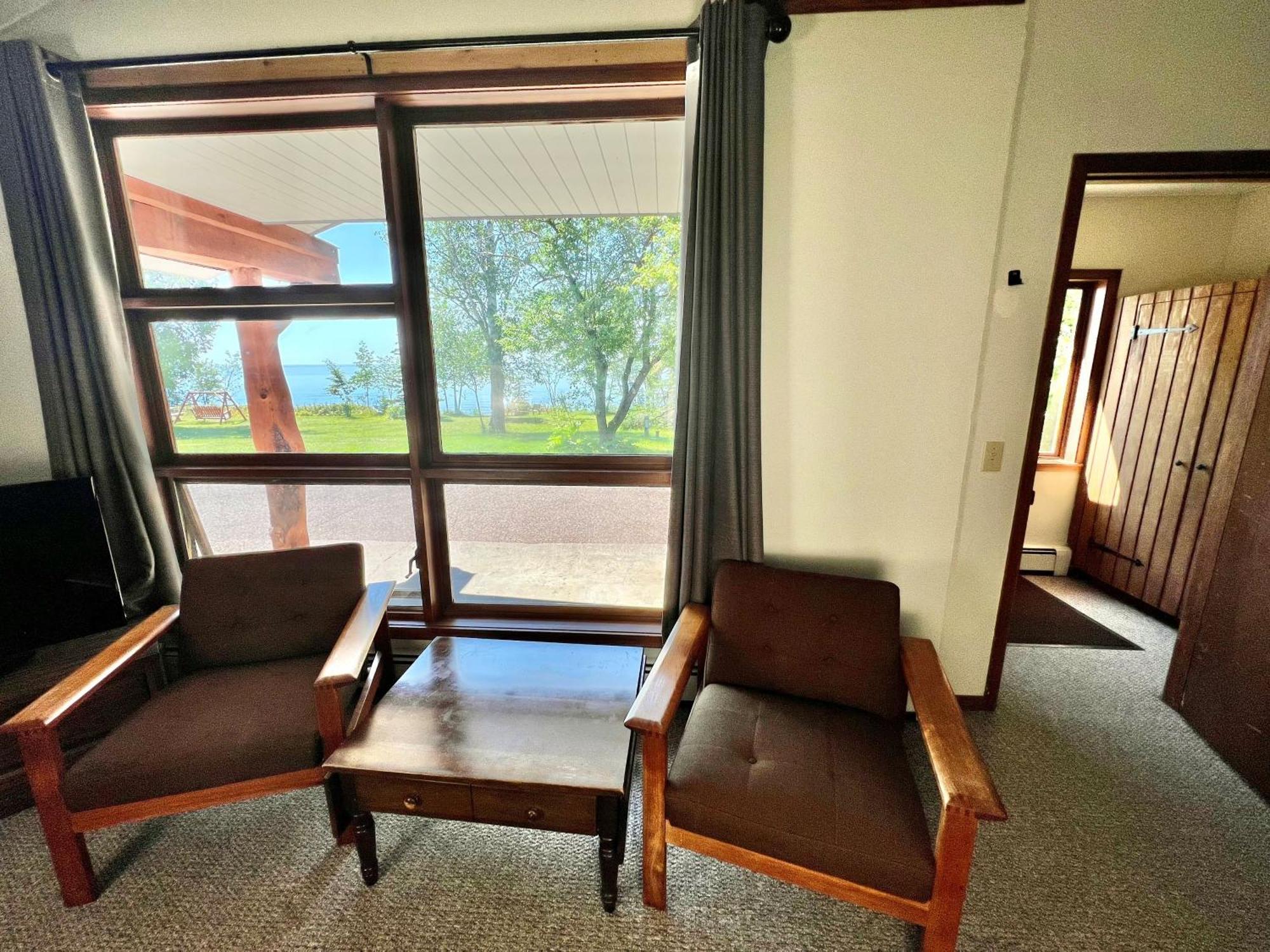 גרנד מרייס Thomsonite Inn On Lake Superior מראה חיצוני תמונה