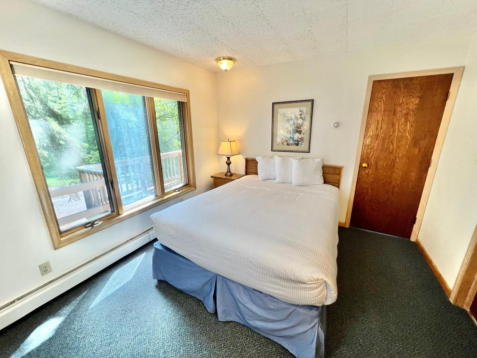 גרנד מרייס Thomsonite Inn On Lake Superior מראה חיצוני תמונה